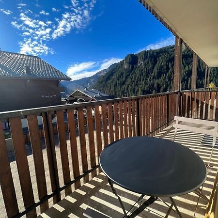 Bel Appartement Proche Du Centre De Шатель Экстерьер фото