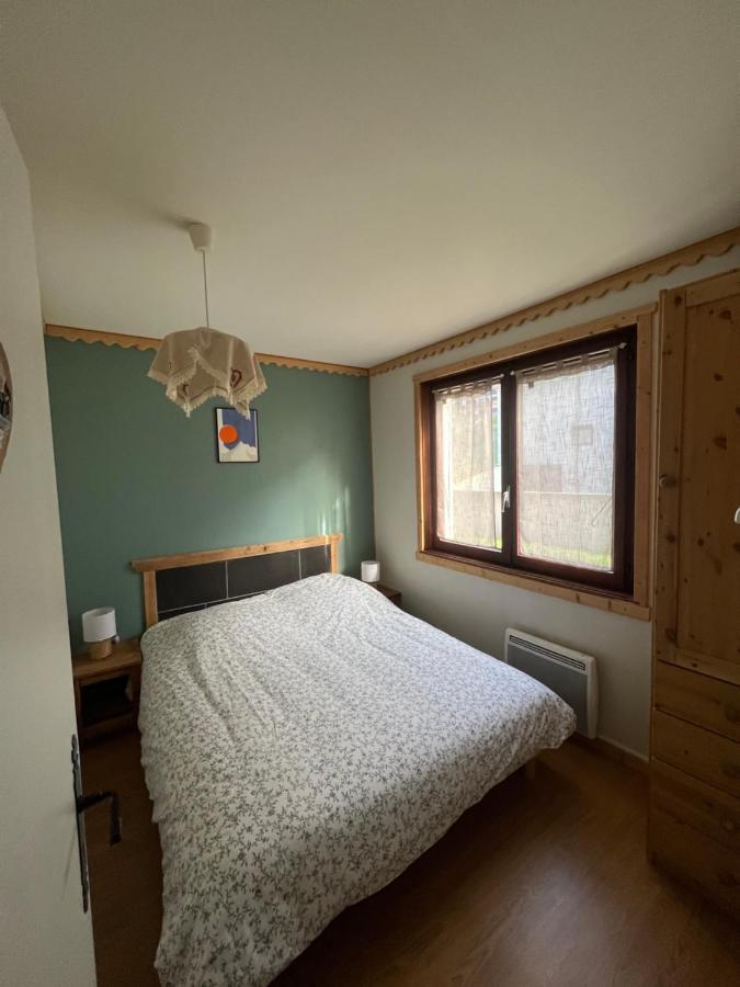 Bel Appartement Proche Du Centre De Шатель Экстерьер фото